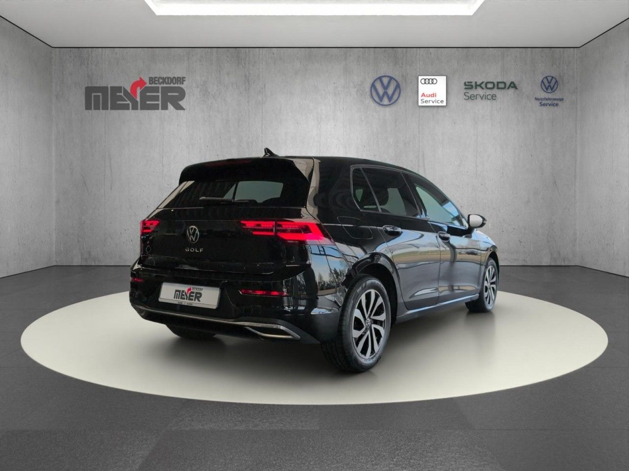 Golf ACTIVE 2.0 TDI Klima Navi Einparkhilfe