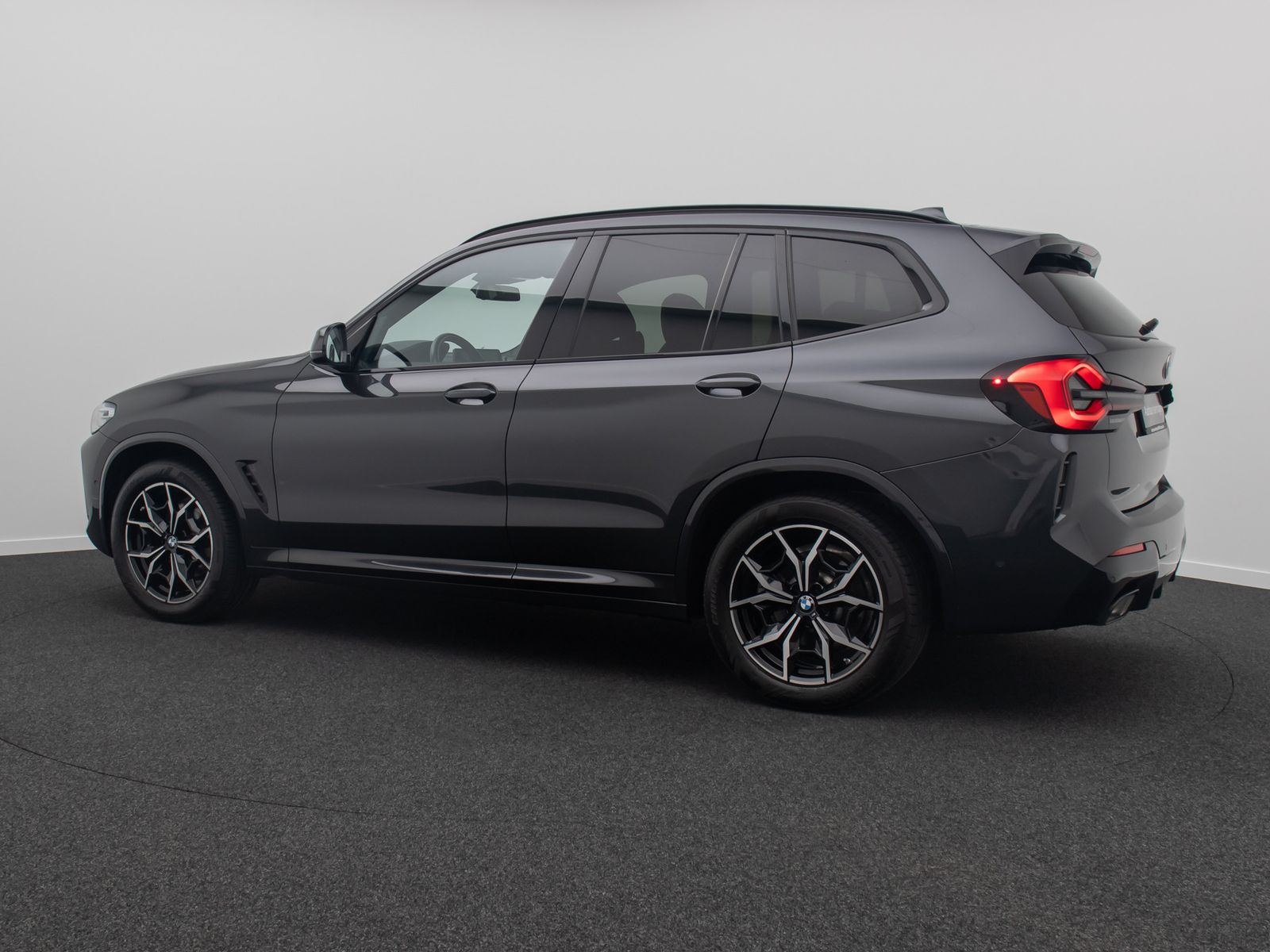 Fahrzeugabbildung BMW X3 xD20d M Sport HiFi Kamera DAB Leder 19Zoll