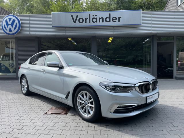 BMW 540i xDrive Luxury Line*Exklusiv-Paket HiFi 360*