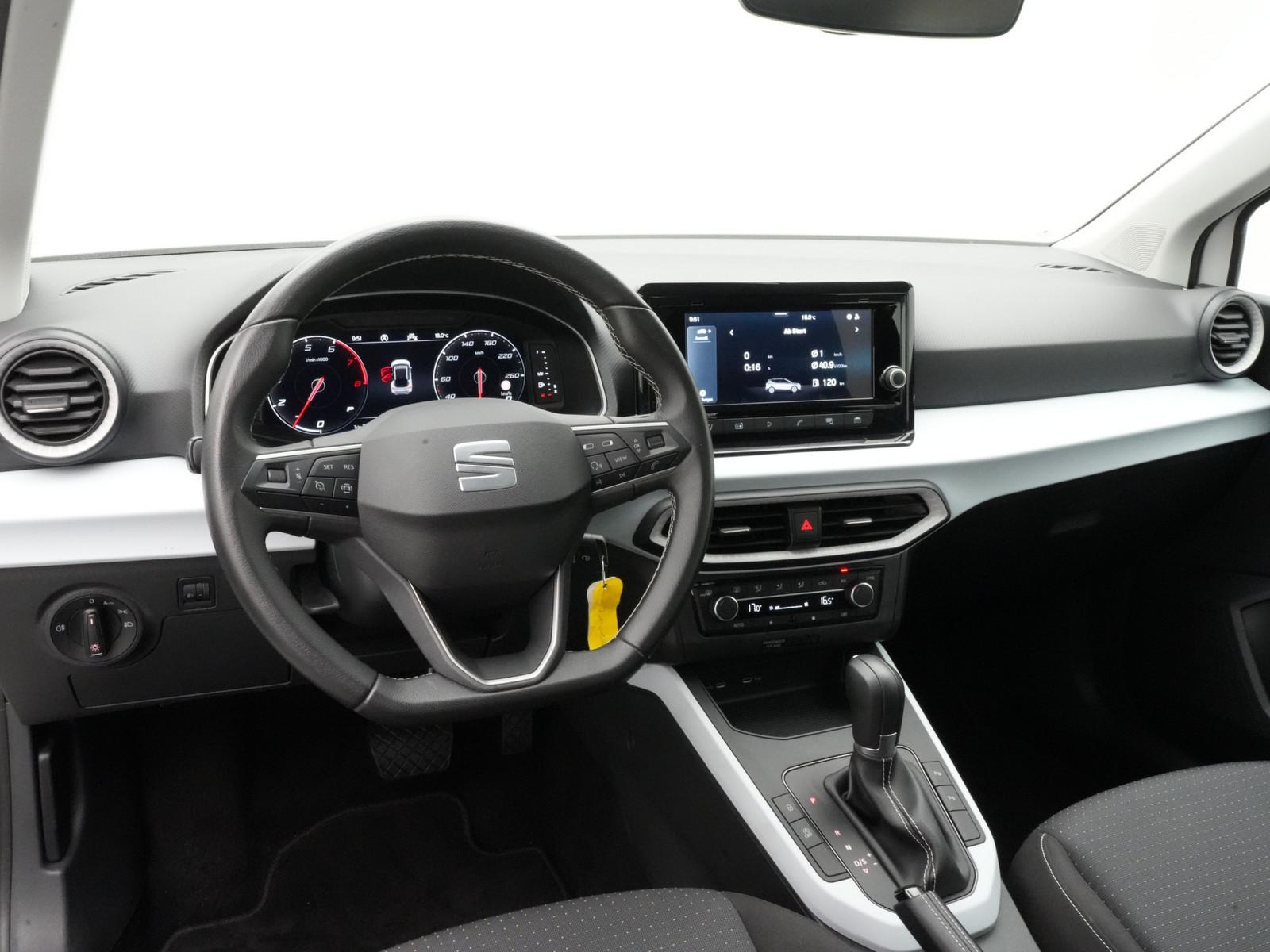 Seat Arona Style Edition DSG VIRT CARPLAY KAM PDC LED