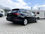 Volkswagen Golf VIII Variant 2.0 TDI Life *LED Navi AHK ACC - Volkswagen Golf mit Diesel-Antrieb: Schwarz, Kombi