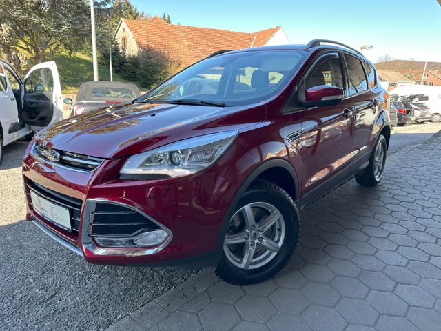 Ford Kuga Titanium**BI-XENON|AHK|PANO|AUTOMATIK**