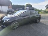 Opel Astra 1.6 Turbo Innovation 147kW S/S Innovation - Opel Astra: 14 Turbo