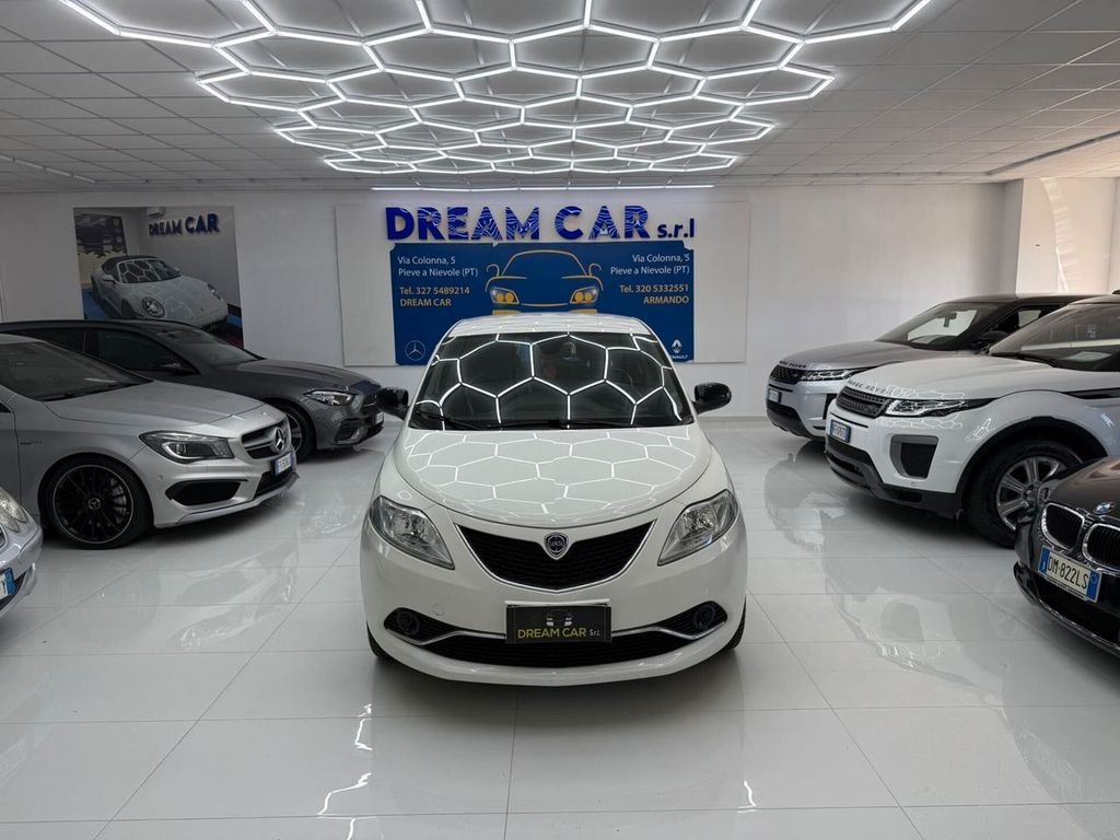 Image of Lancia Ypsilon