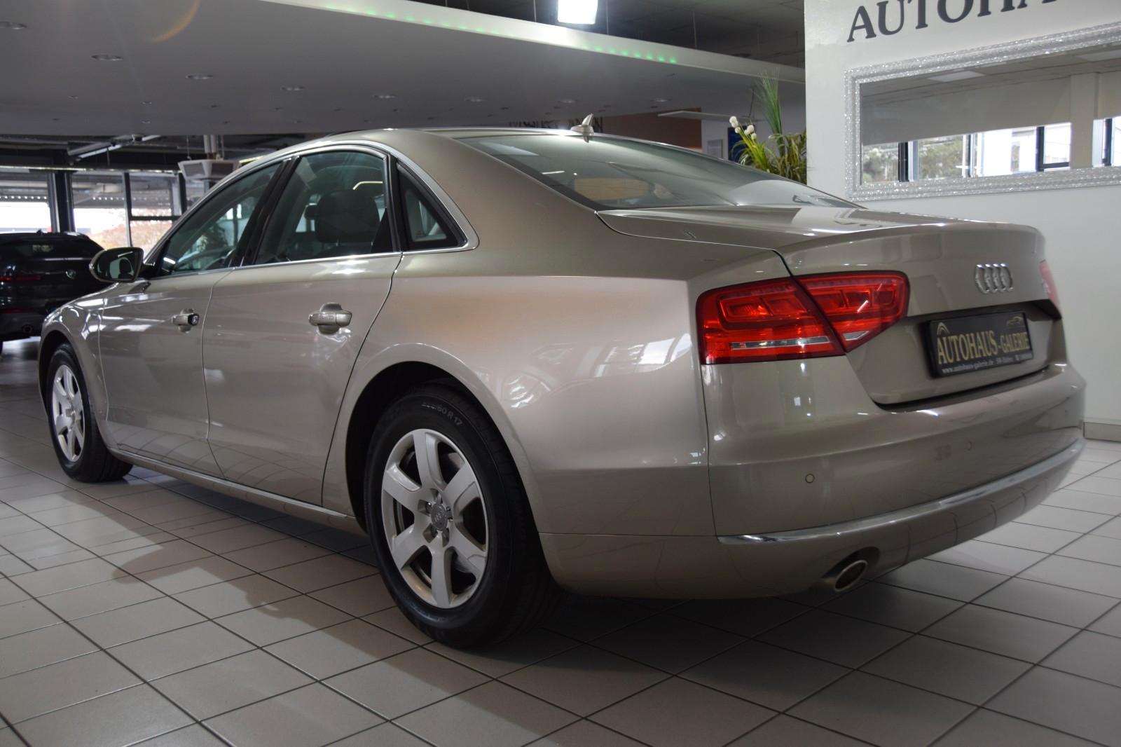 Audi A8 3.0 TDI quattro 250 ch • Boîte auto •  1ère Main - GPS • Bi-Xénon • Toit ouvrant • Hayon électrique