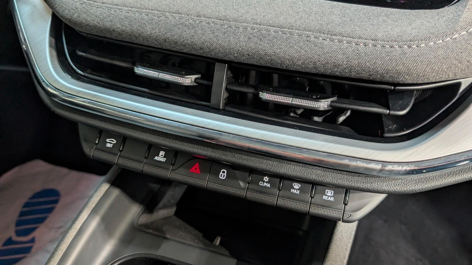 Skoda Enyaq 60 Loft LANE*FRONT*SHZ*KAM*PANO*MATRIX