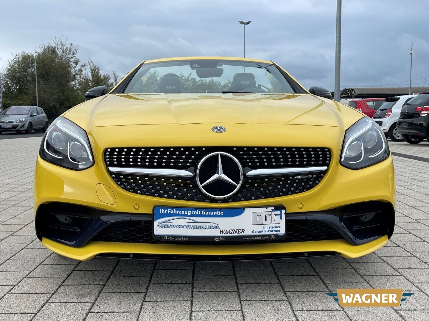 Fahrzeugabbildung Mercedes-Benz SLC 43 AMG FinalEdition  Harman Kardon Sportsitz
