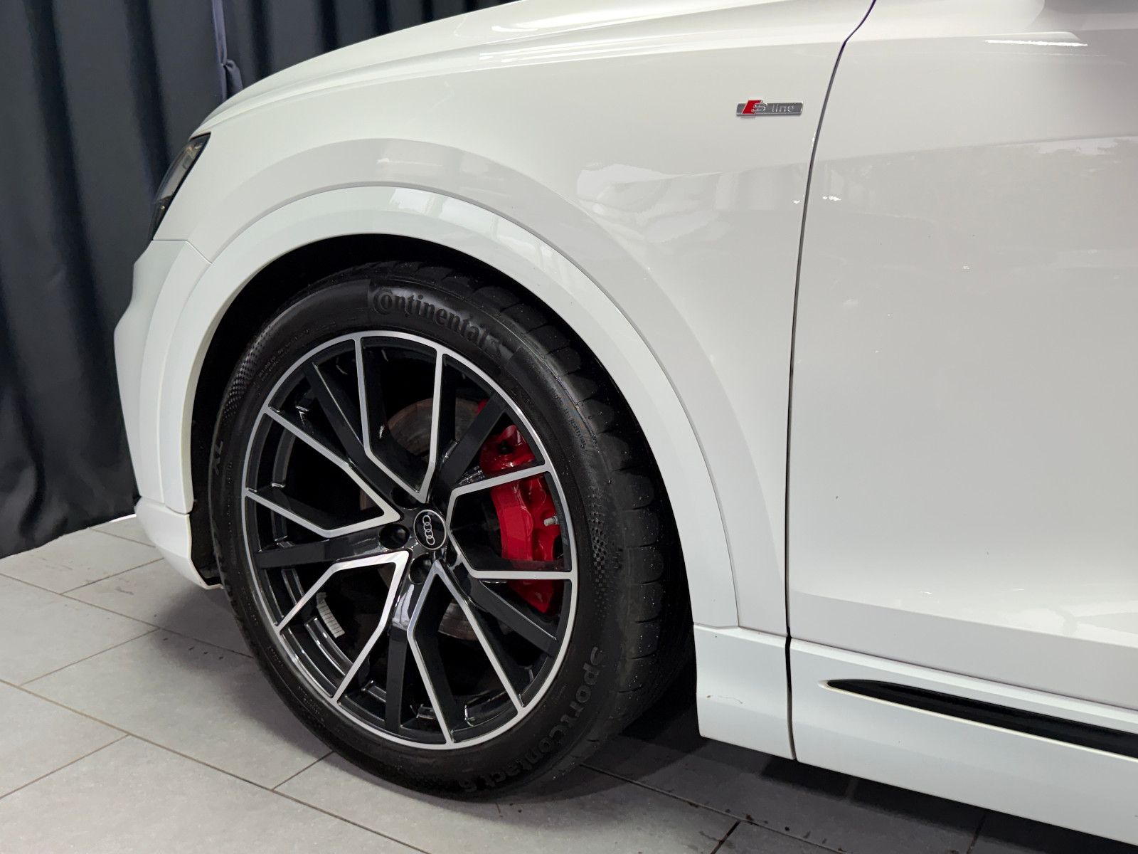 Fahrzeugabbildung Audi Q8 50 TDI quattro |MATRIX|AHK|LUFT