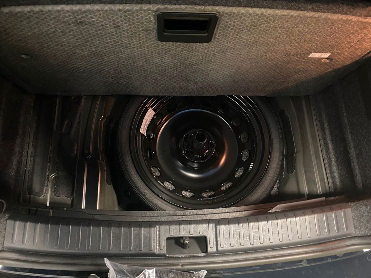 Fahrzeugabbildung SEAT Ibiza 1.0 TSI 85kW Style++KLIMA+APP+5J. GARANTIE