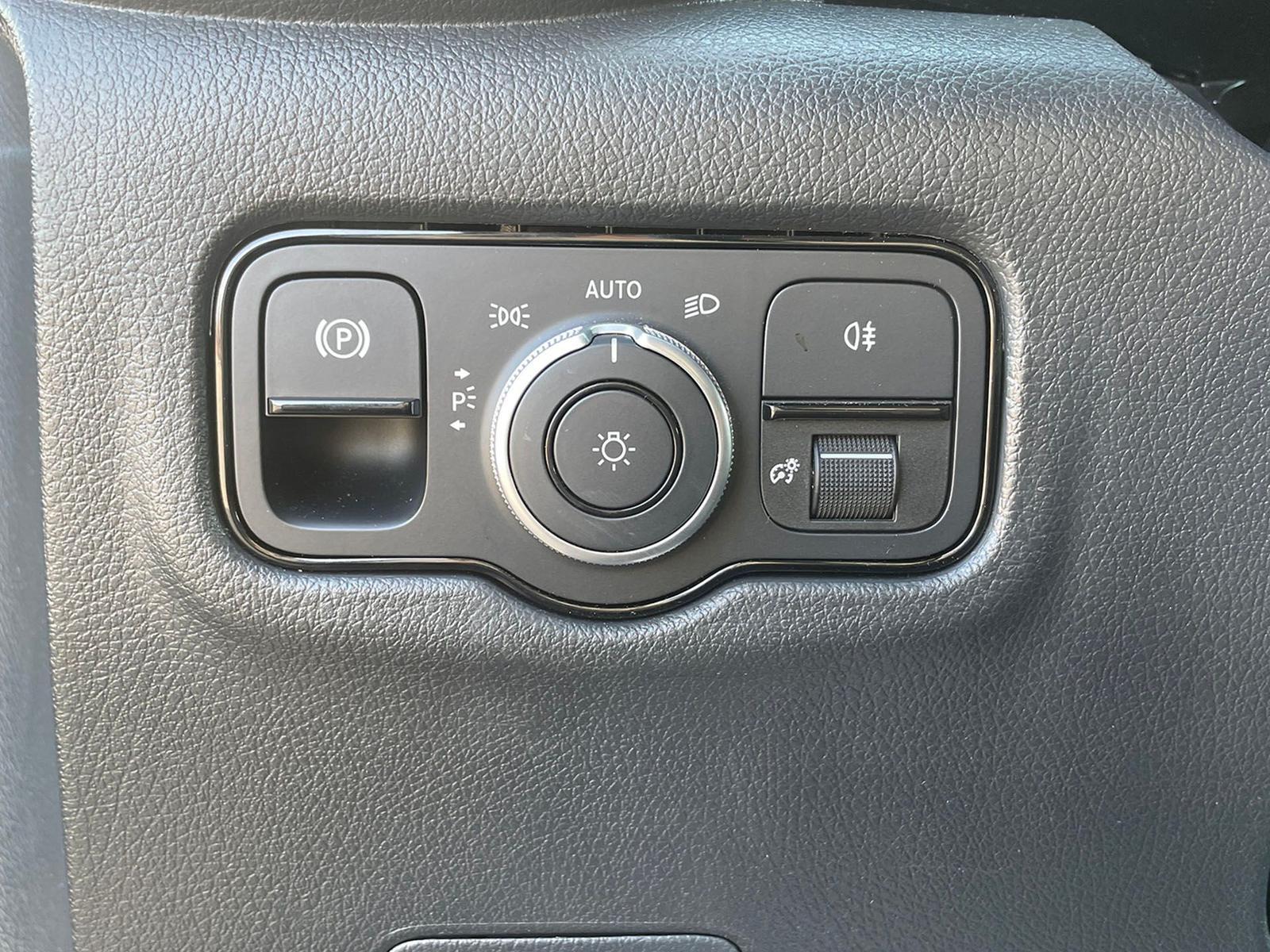 Mercedes-Benz Vito 116 Kasten PRO lang AHK TEMPOMAT KAMERA
