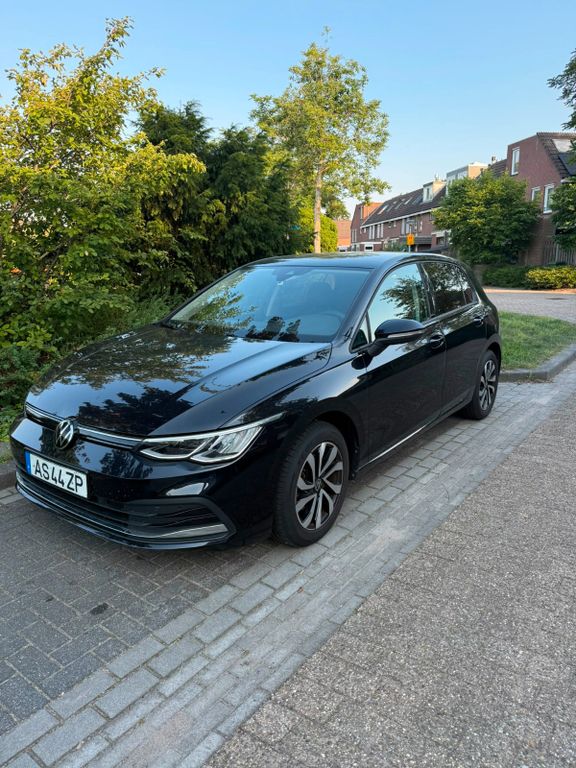 Image of Volkswagen Golf