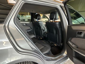 Mercedes-Benz E 250 CGI BlueEfficiency *Avantgarde*BiXenon*