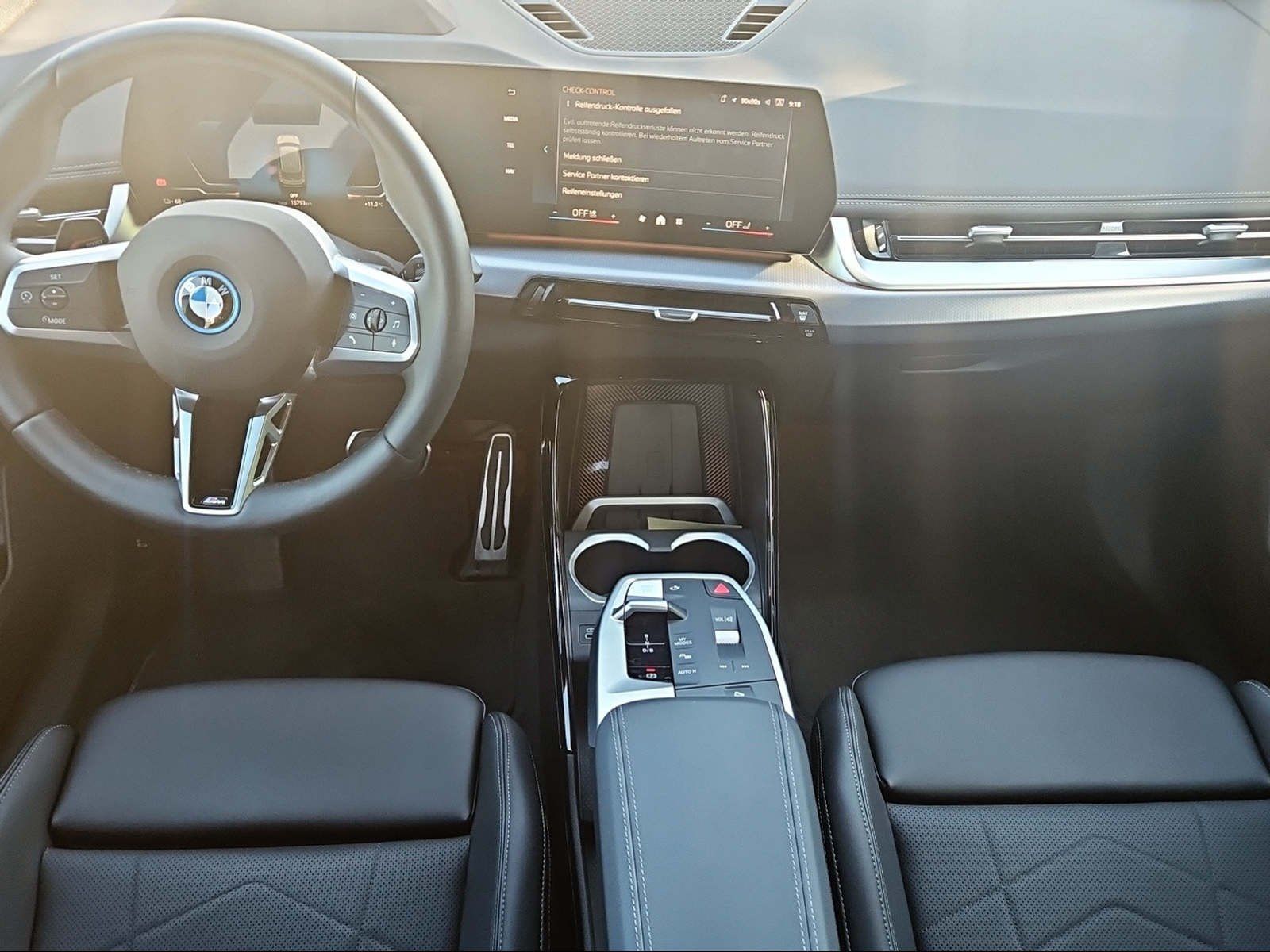 BMW iX1 - Bild 10