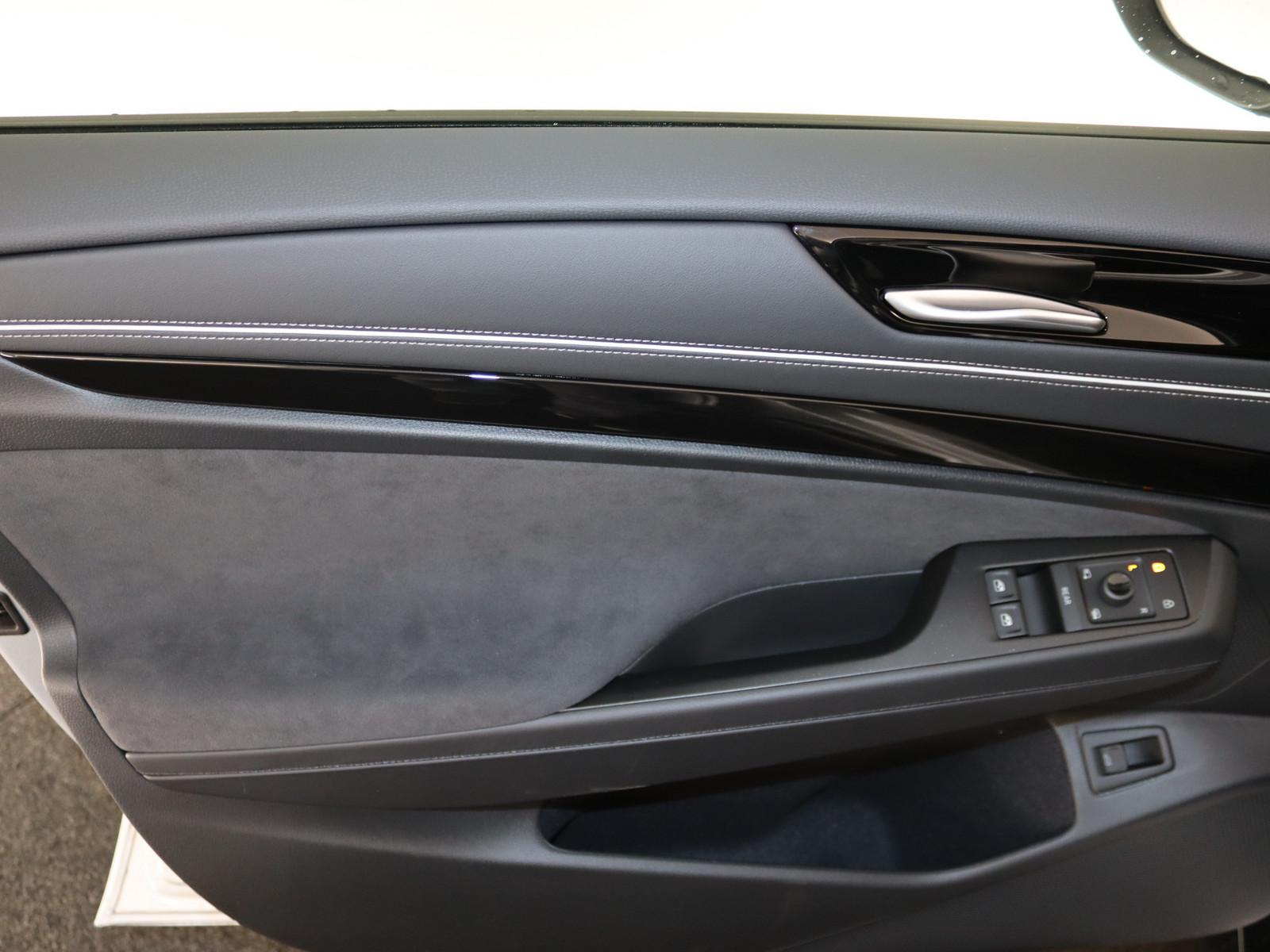 Volkswagen ID.7 Tourer Pro S AHK 360° MATRIX-LED HUD ACC