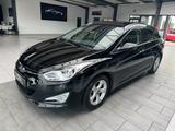 Hyundai i40 cw Style/Navi/Panorama-Dach - Hyundai i40 aus 2012