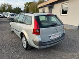 Renault Megane 2-Hand Scheckheft Allwetterreifen TÜV neu - Renault Megane aus 2005: Kombi