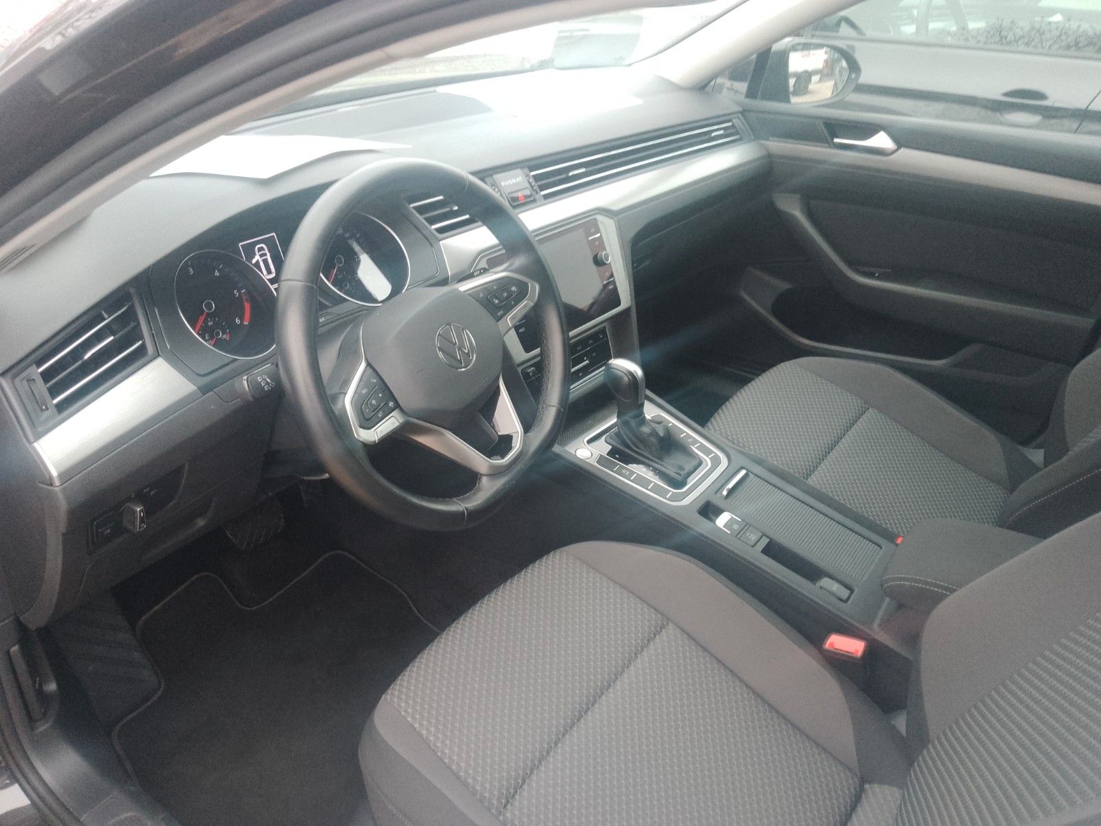 Volkswagen Passat Variant - Bild 12