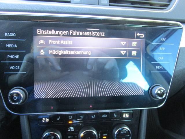 Fahrzeugbild 14