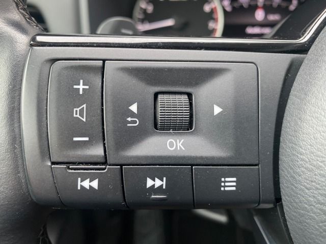 Fahrzeugabbildung Nissan Qashqai 1.3 Acenta Xtronic Connect*Winterpaket