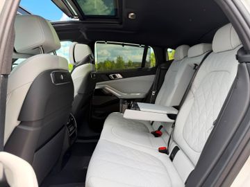 BMW X6 - 11