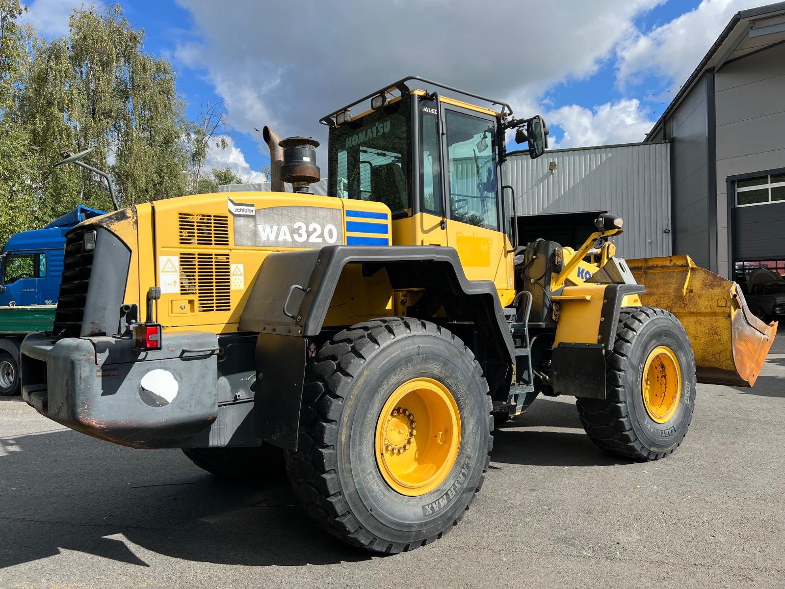 Komatsu WA320-5 KLIMA ! TOP Maschine !