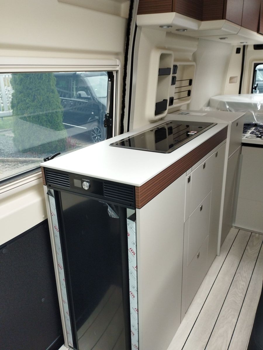 Fahrzeugabbildung Westfalia Columbus 600 D 180 PS  Premiumpaket