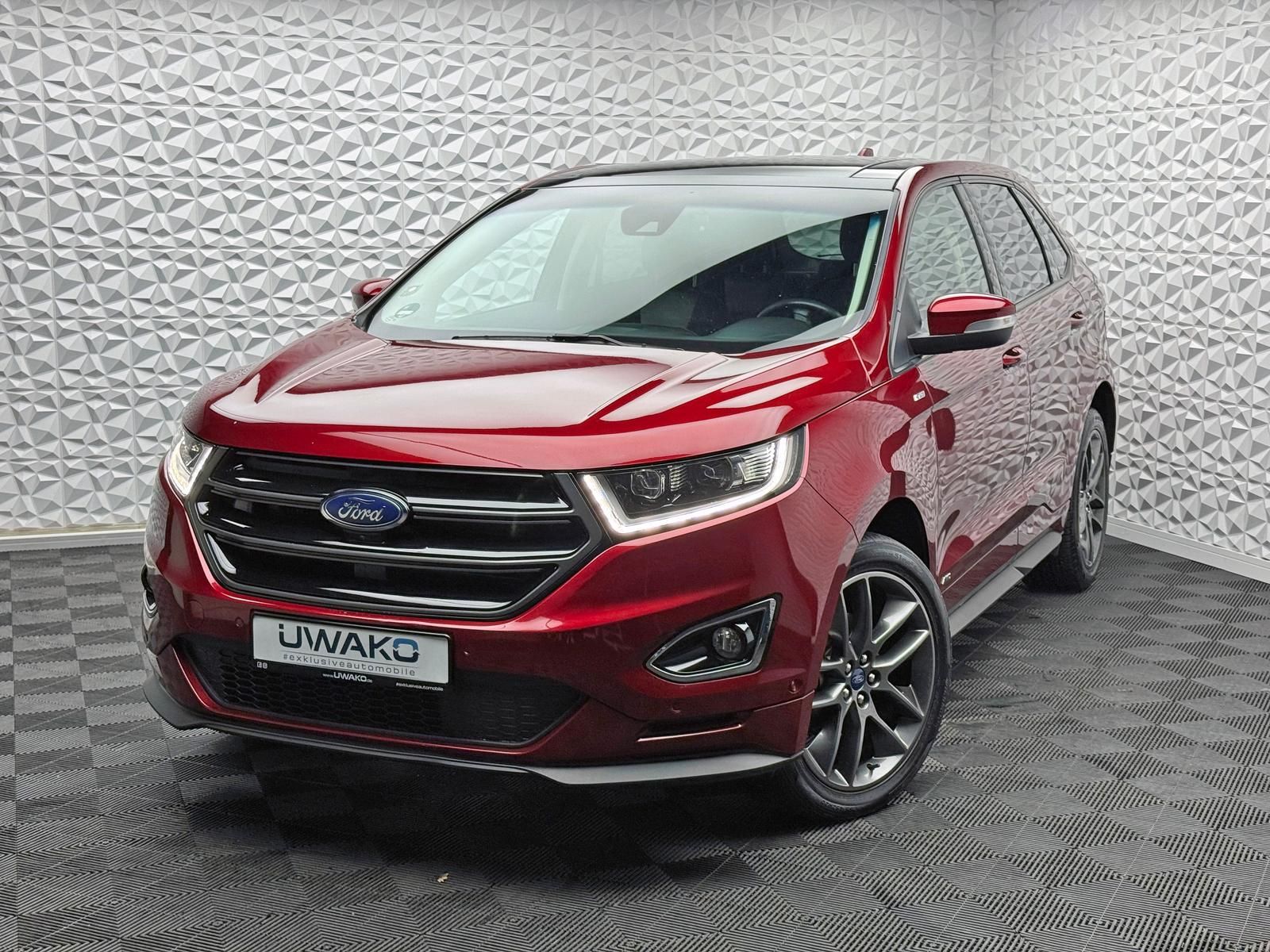 Fahrzeugabbildung Ford EDGE 2.0 TDCi ST-LINE 4x4/SONY/PANO/MEMORY/RCAM