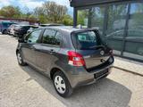 Toyota Yaris Basis*Klima*5-Türig*Top Zustand* - gebrauchte Toyota Yaris aus dem Jahr 2010