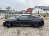 BMW M4  - BMW M4 mit Benzin-Antrieb: Sportwagen, Automatik
