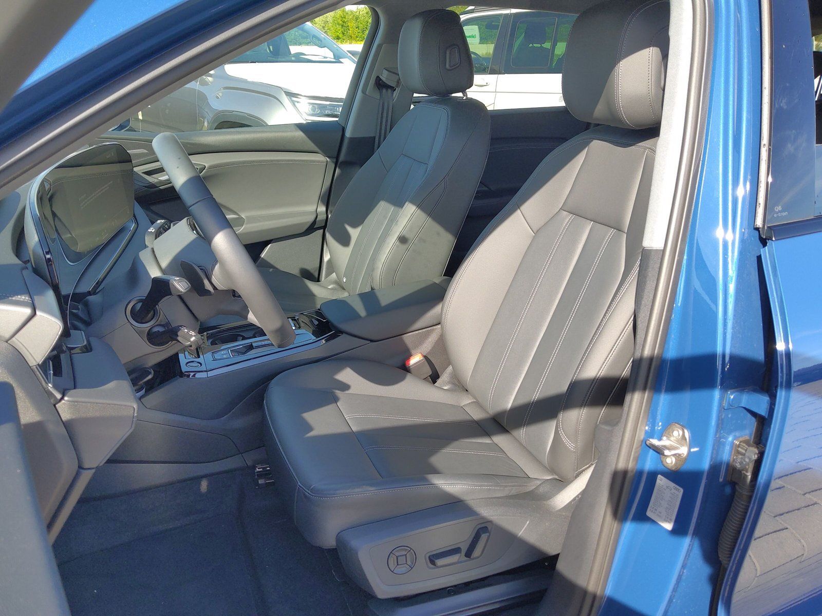 Audi Q6 e-tron - Bild 12
