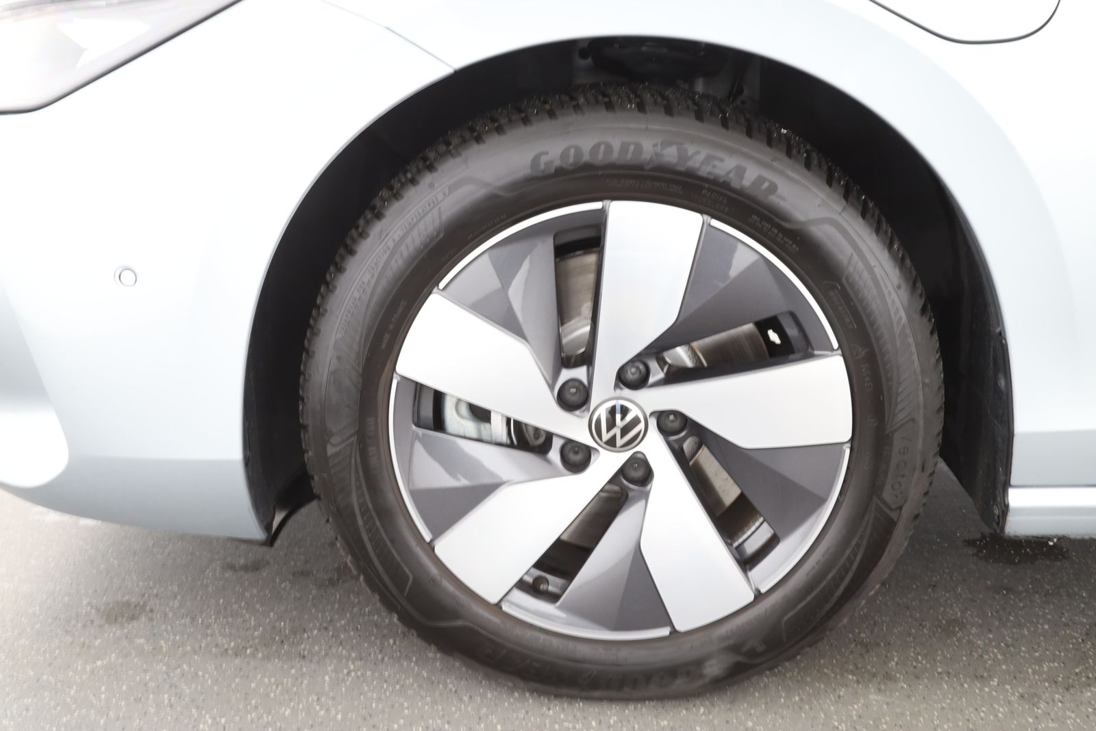 Volkswagen Passat Variant - Bild 10