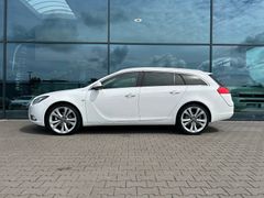 Fahrzeugabbildung Opel Insignia A ST Innov. Autom. Recaro Pano Navi 20"
