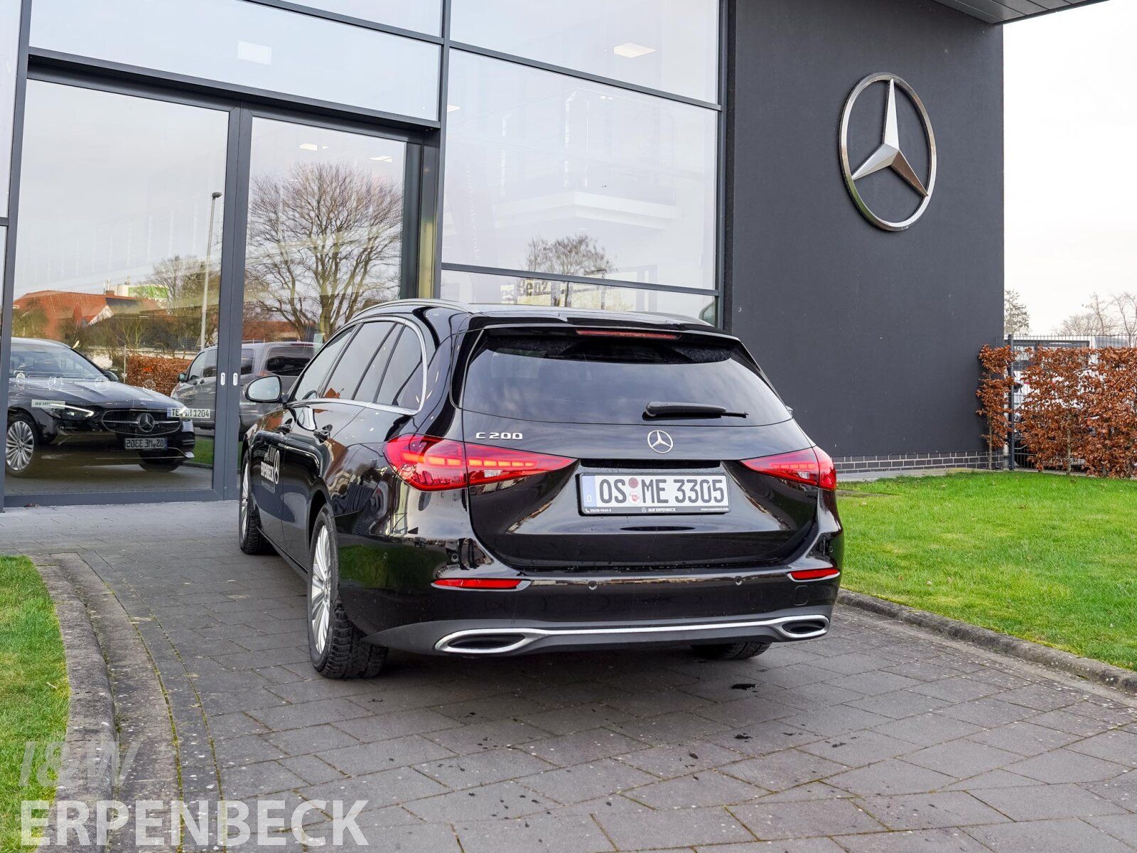 Fahrzeugabbildung Mercedes-Benz C 200 T-Modell*AHK*Distronic*Navi*Memory