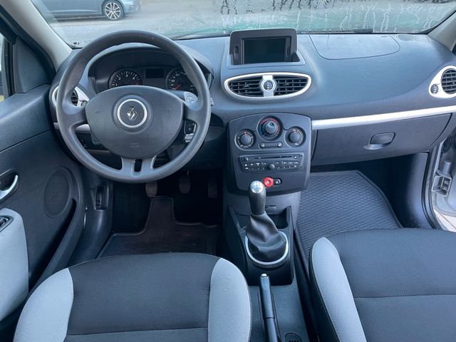 Fahrzeugabbildung Renault Clio Grandtour Expression(Tüv&Insp.neu)