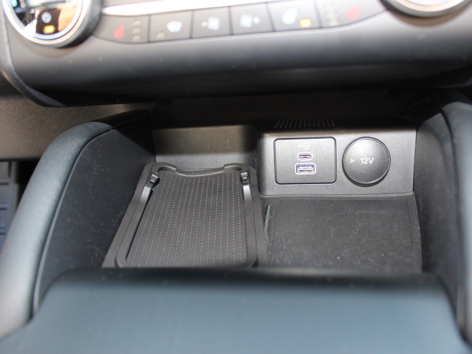 Fahrzeugabbildung Ford Kuga Plug-In Hybrid ST-Line 2,5 Duratec