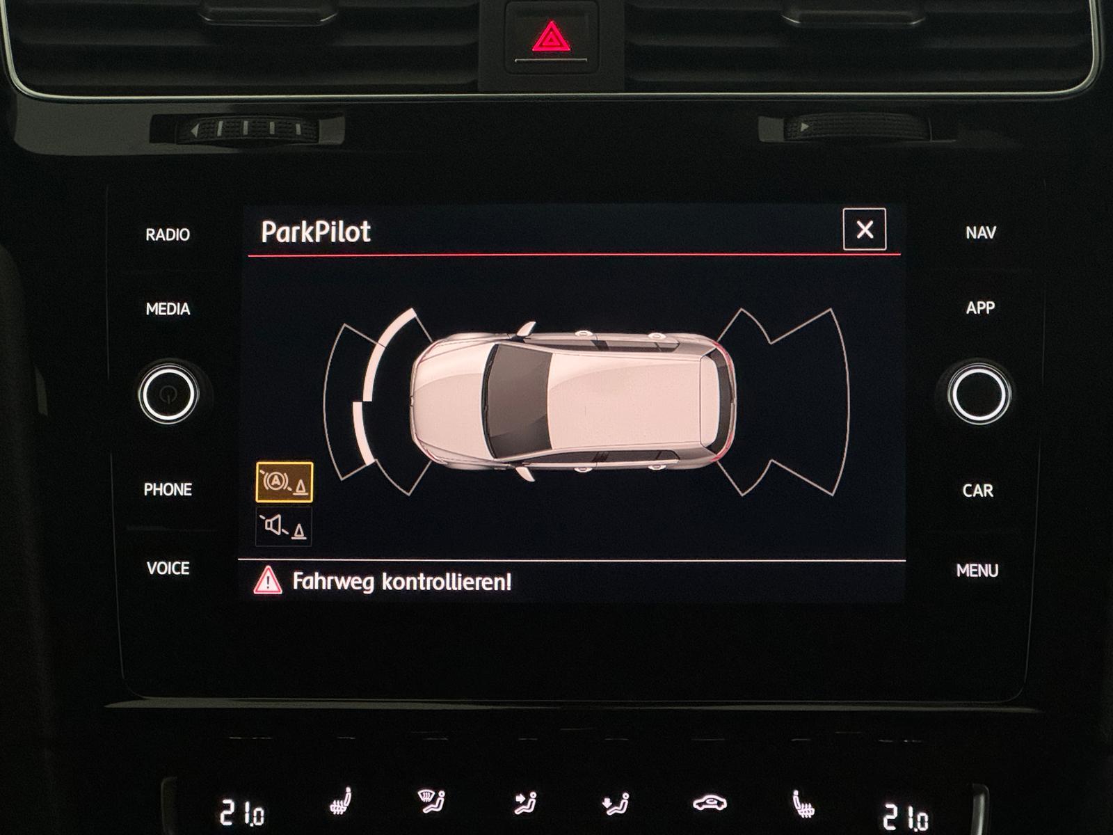 Volkswagen Golf GTI Matrix LED LFW ACC Navi Parkhilfen