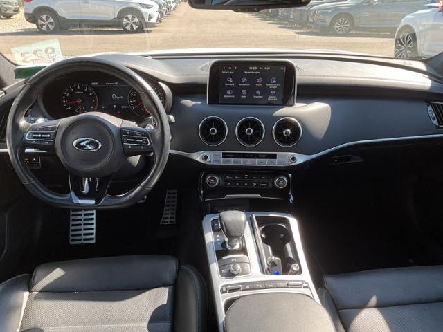 Kia Stinger 3,3 T GT 4WD HUD ACC BLIS Navi DAB