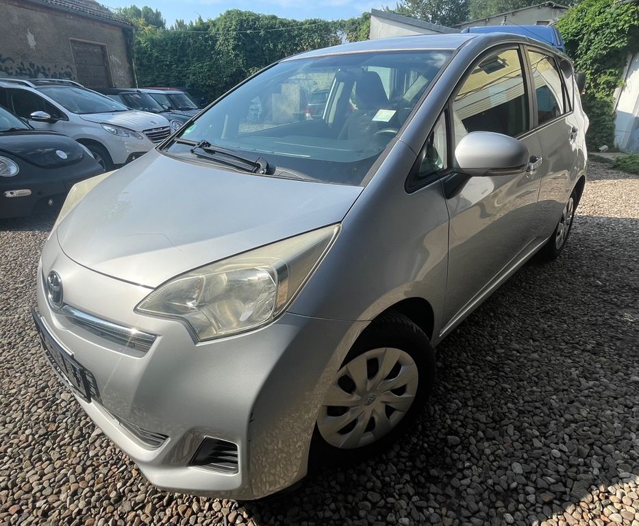 Toyota Verso-S