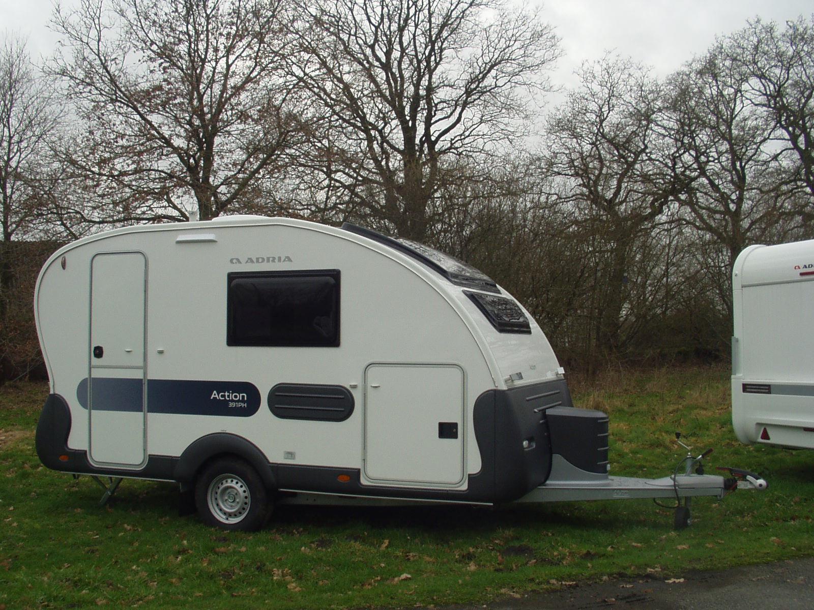 Adria Action 391 PH  , AKTIONSPREIS!  4 Schlafplätze