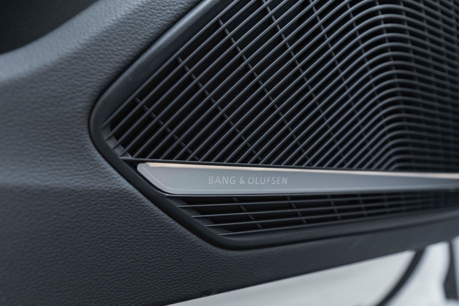 Fahrzeugabbildung Audi A5 Sportback 45 TFSI S-Line B&O 360° CARPLAY ACC