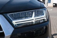 Fahrzeugabbildung Audi Q7 3.0 TDI quattro*STDHZG*PANO*BOSE*ACC*AHK