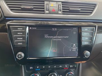 Skoda Superb Lim. L&K *Pano*Xenon*Kamera*