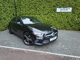 Mercedes-Benz A 200 7G MBUX+T-LEDER+SHZ+AMBIENTE+AHK+MFL+LM18" - Mercedes-Benz Ambiente