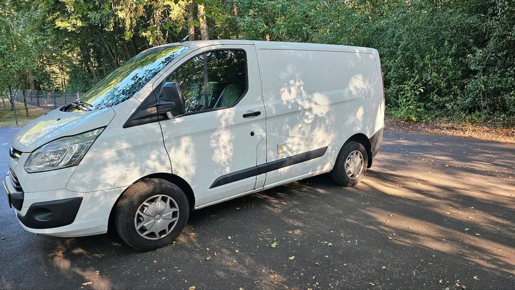 Image of Ford Transit Custom