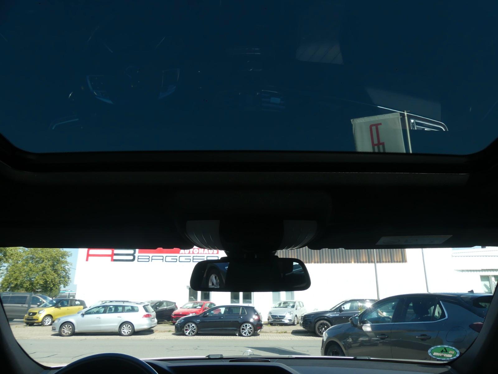 Mercedes-Benz E 220  T-Modell BlueEfficiency Automatik