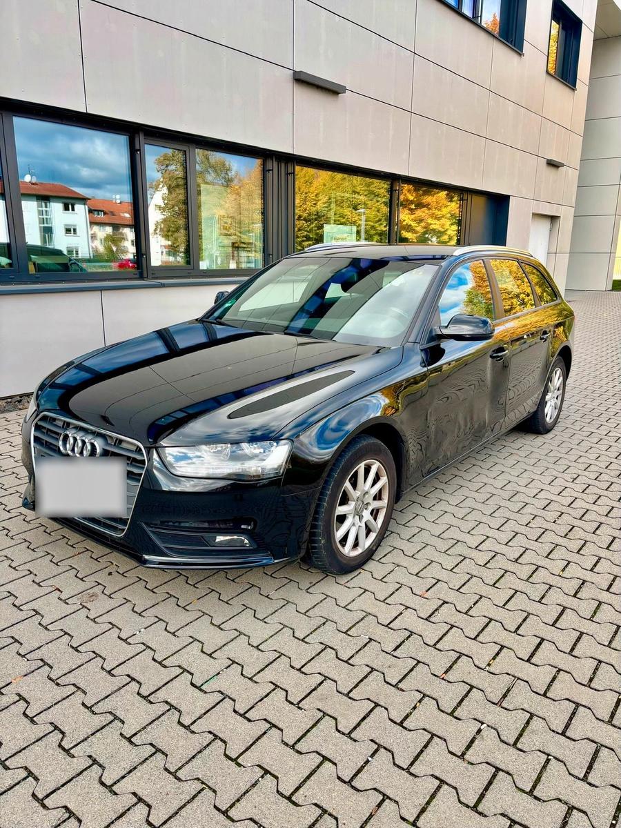 Audi A4 2013 — photo 11