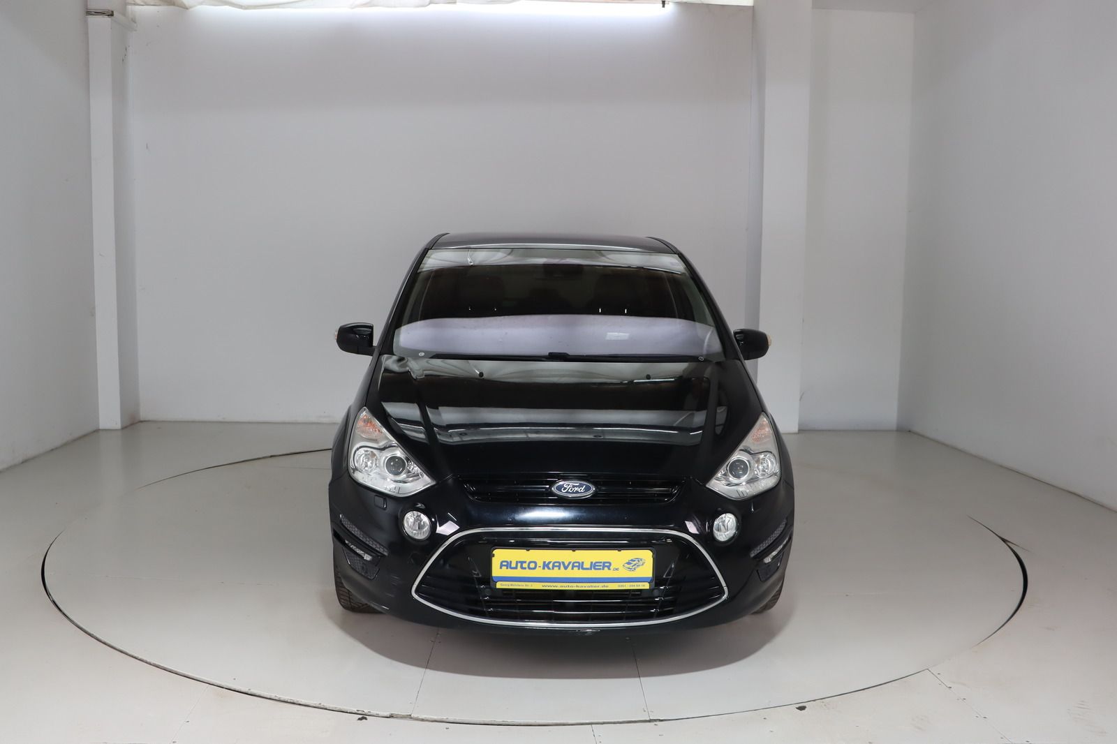 Fahrzeugabbildung Ford S-MAX 2.0 EcoBoost Titanium * RFK * 7-Sitzer