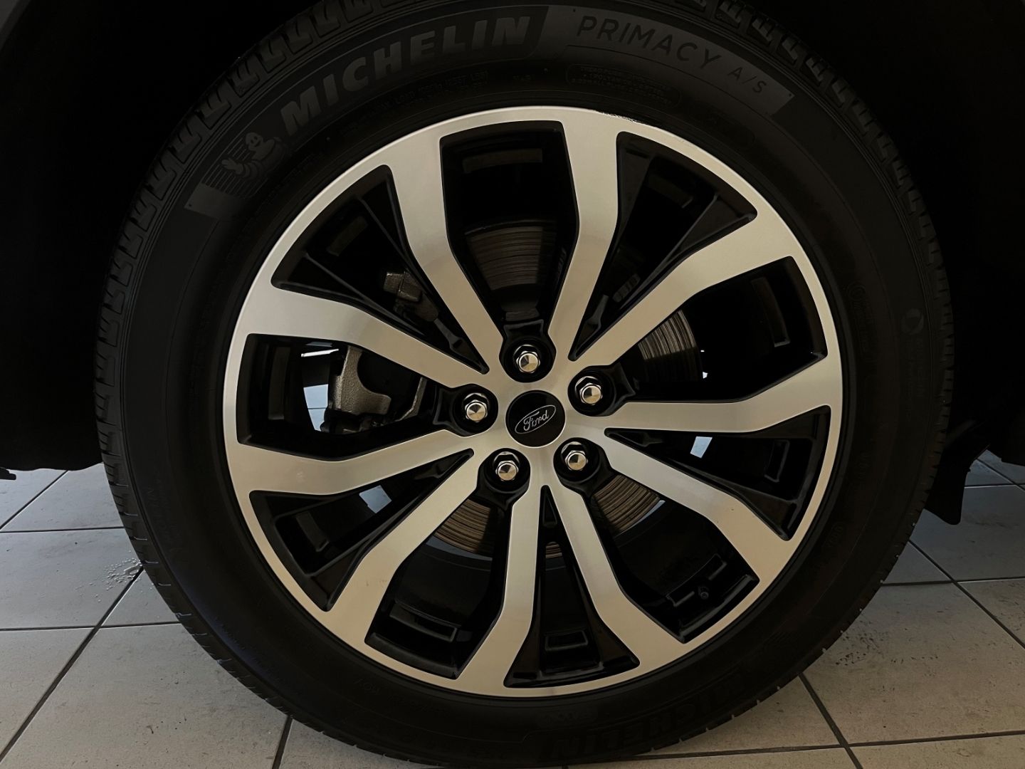 Fahrzeugabbildung Ford Explorer ST-Line, Panoramadach, B&O, Memory, Sit