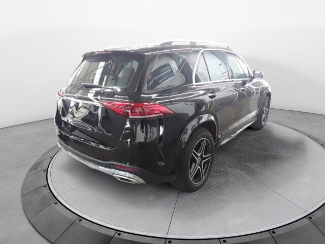 Fahrzeugabbildung Mercedes-Benz GLE 300d 4M AMG+Pano+Burm+Memory+360