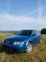 Audi A4 2.0 Avant - - Audi A4 aus 2002: Kombi